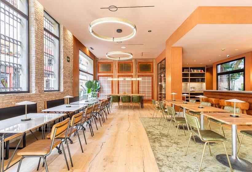 Saman Hotel Boutique