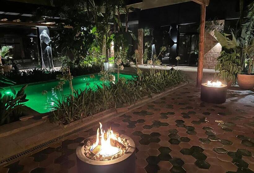 Saman Hotel Boutique