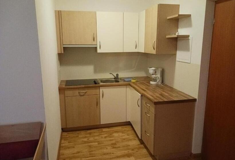 Общежитие Gasthof Alpenrose   Mühleben