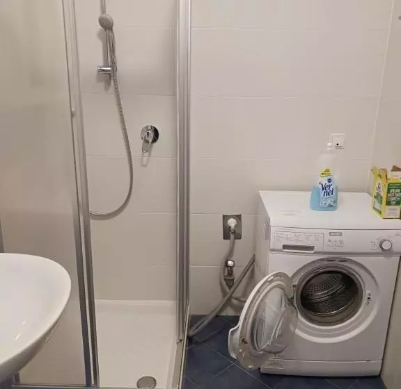 Retkeilymaja Gasthof Alpenrose   Mühleben