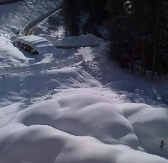 Retkeilymaja Gasthof Alpenrose   Mühleben