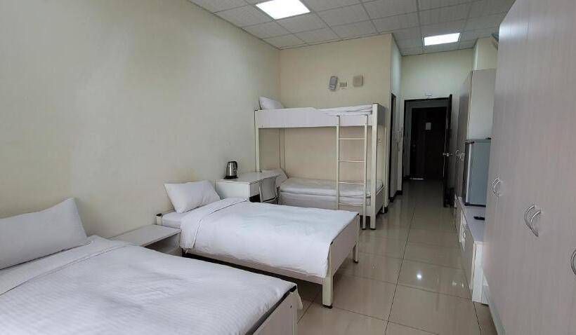 هاستل Hello Inn 哈囉行旅屏東館