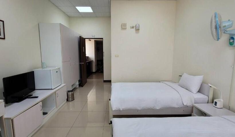 هاستل Hello Inn 哈囉行旅屏東館