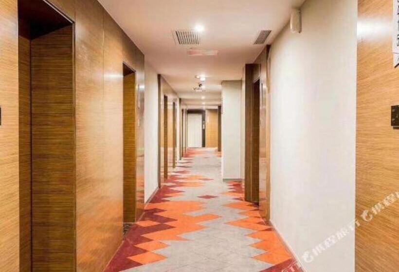 Borrman Hotel Xiangyang East Daqing Road Friendship Apartment