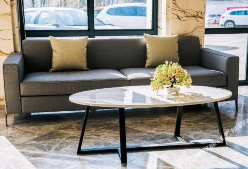 Borrman Hotel Xiangyang East Daqing Road Friendship Apartment