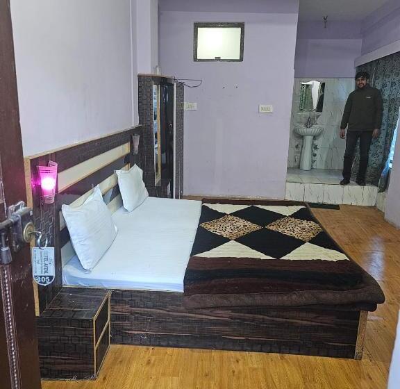 Hotel Afzal And Restaurant