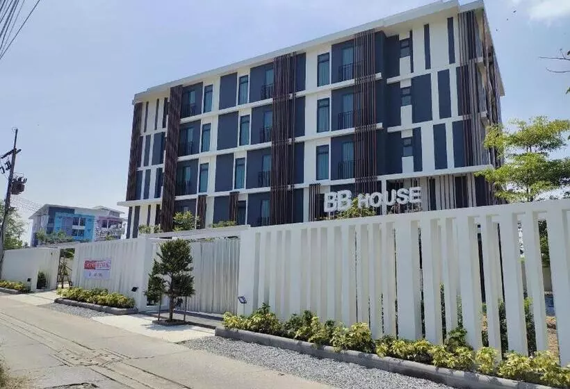 هتل Bb House Paedriw