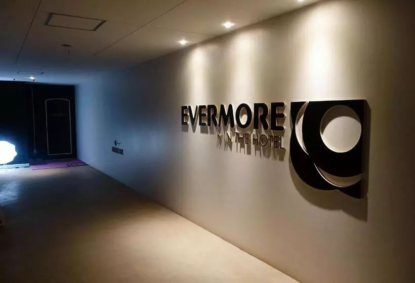 Hotelli Evermore  Adult Only