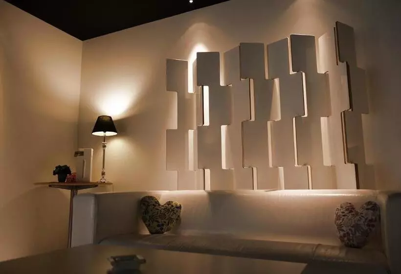 Hotelli Evermore  Adult Only