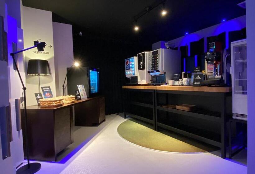 בית מלון כפרי Evermore Adult Only