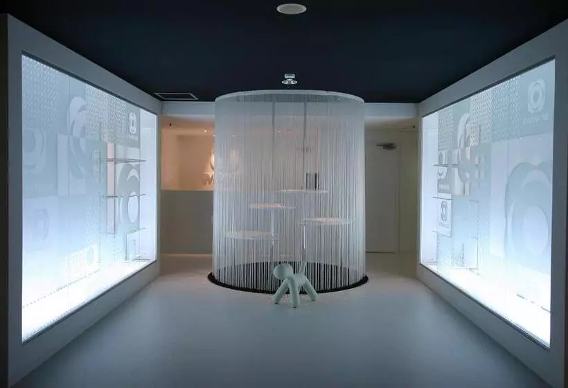 Hotelli Evermore  Adult Only