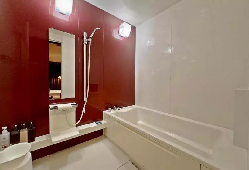 Hotelli Evermore  Adult Only