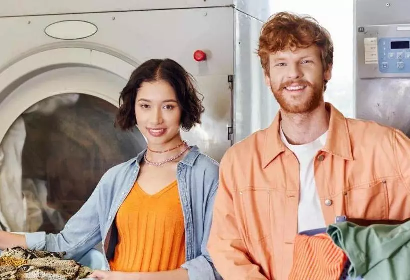 هتل Governors Village   1,2,3 & 4 Bedroom Apartments On Seven Mile Beach Corridor