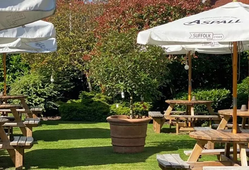 ホテル Mulberry Tree