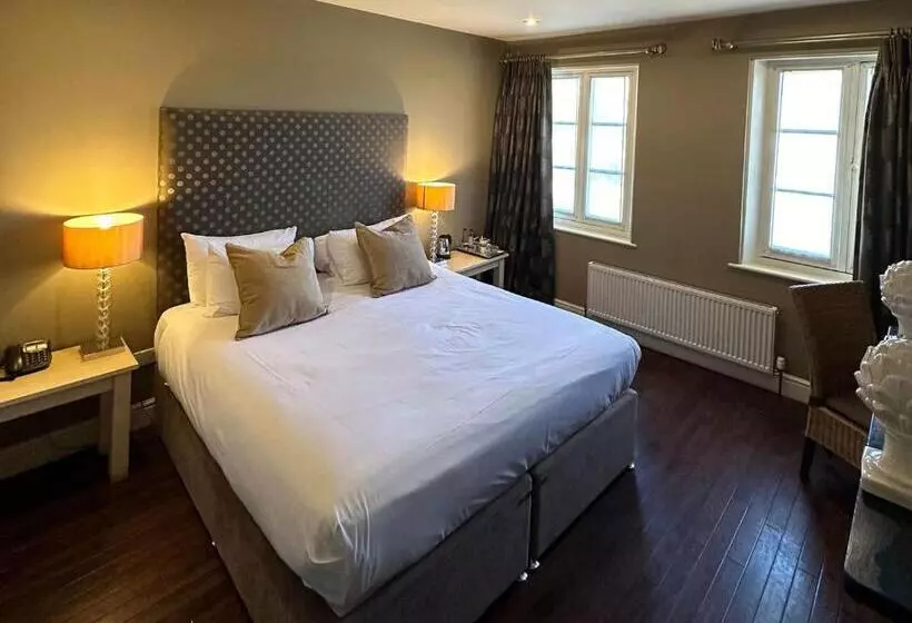 ホテル Mulberry Tree