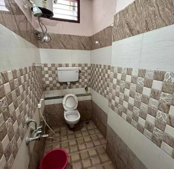 هتل Rk Guest House