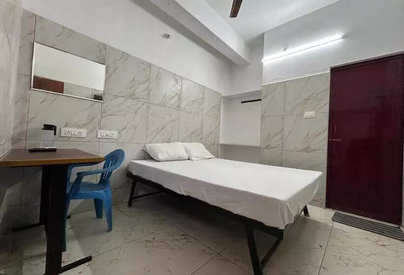 هتل Rk Guest House