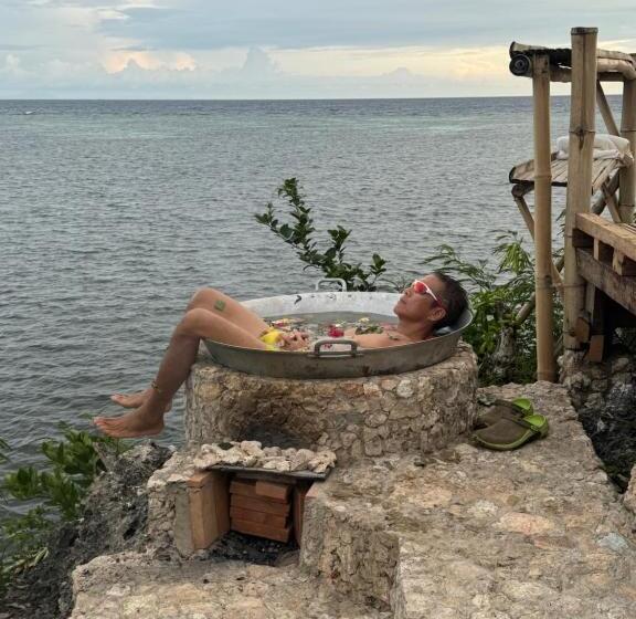 بنسيون Balay Kumbal