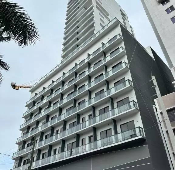 Smart Brickell Deluxe Apartment