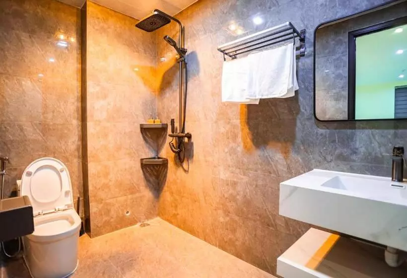 The Paradise Apartment   68 Luong Van Thang, Ninh Binh City