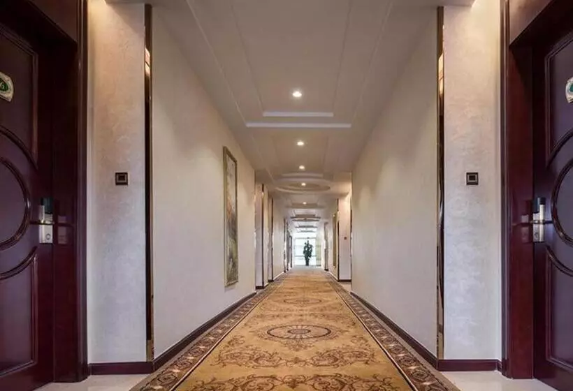 Vienna Hotel Guangdong Dongguan Mayong Huayanghu