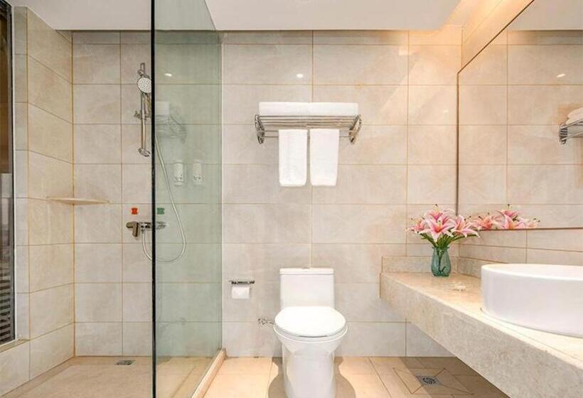 Vienna Hotel Shandong Qingdao Jiaodong International Airport Hai Er Avenue