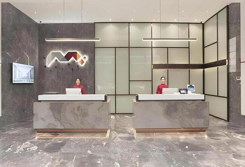 Borrman Hotel Liuzhou Luzhai