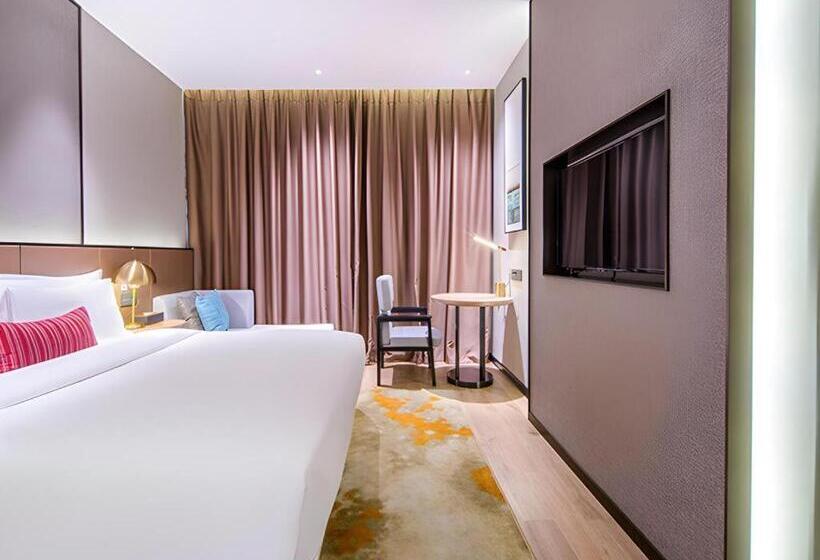 Borrman Hotel Liuzhou Luzhai