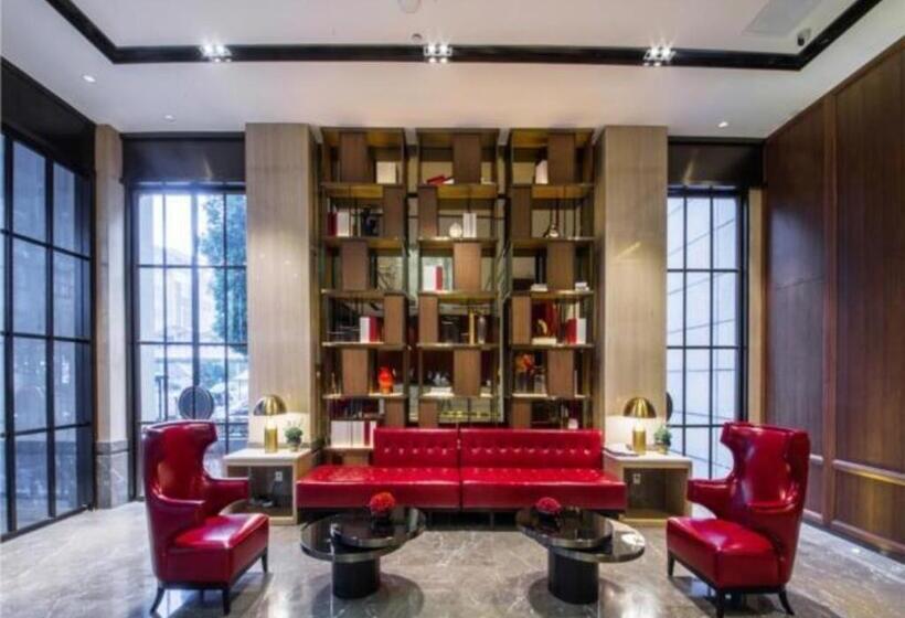 Echeng Hotel Changsha Evening News