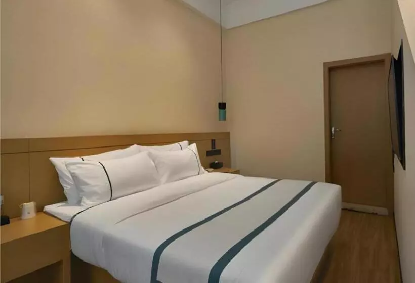 Hotelli City Comfort Inn Liuzhou Wuling Liutai Road