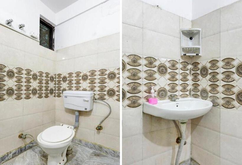 Отель O The Glory Near Sector 18 Metro