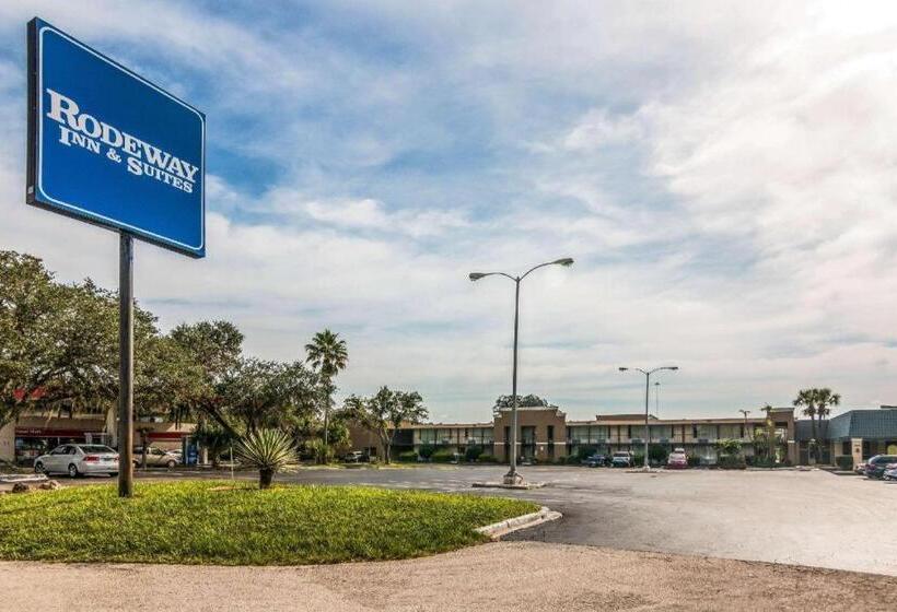 בית מלון כפרי Rodeway Inn And Suites Lakeland
