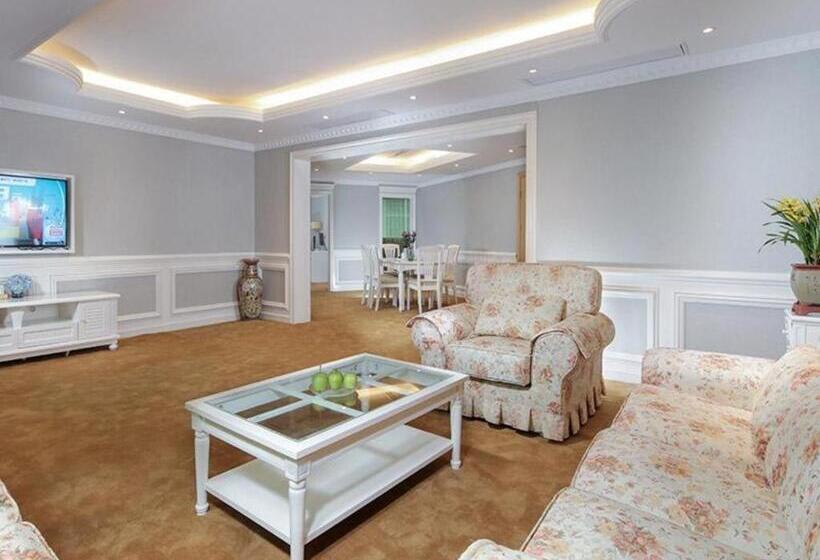 Venus Royal Hotel Chongqing Wanzhou Fuside Plaza