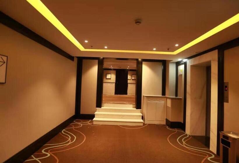 Xana Hotelle Jinzhou Central South Street Red Star Macalline