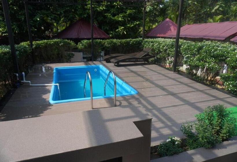 בית מלון כפרי Jupiter Eco Resort