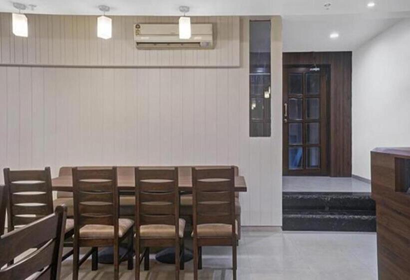 هتل Raajpath, Vadodara