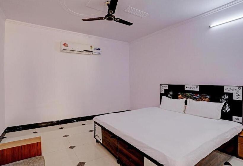 Отель O Ridheshwar Palace