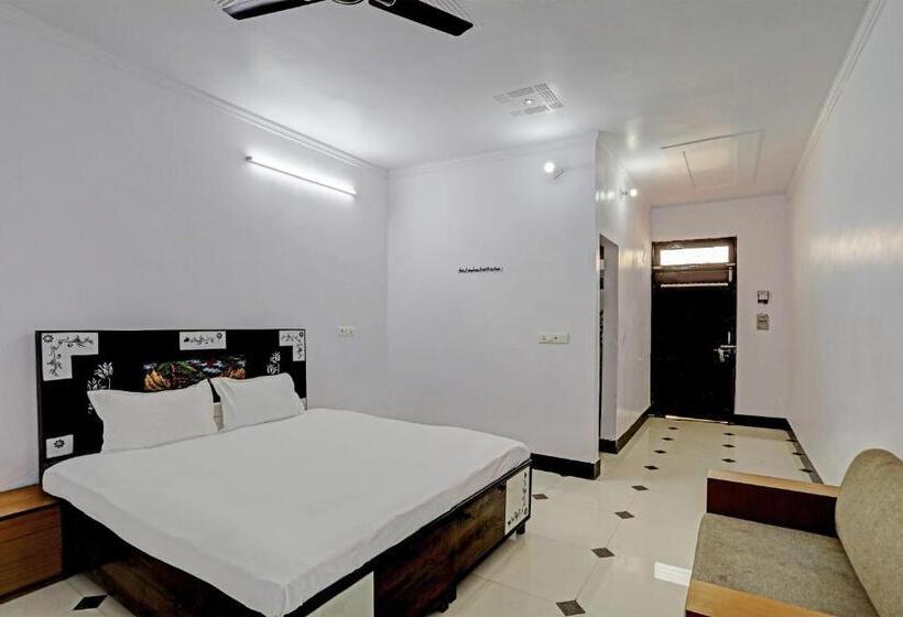 Отель O Ridheshwar Palace