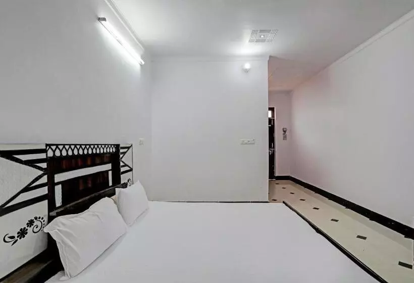 Hotelli O Ridheshwar Palace