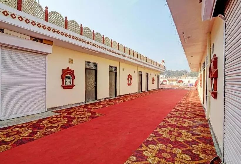 Hotelli O Ridheshwar Palace