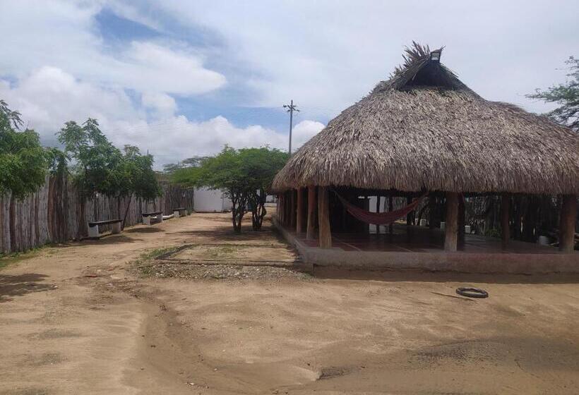 Hostel Hostal Cq Camarones