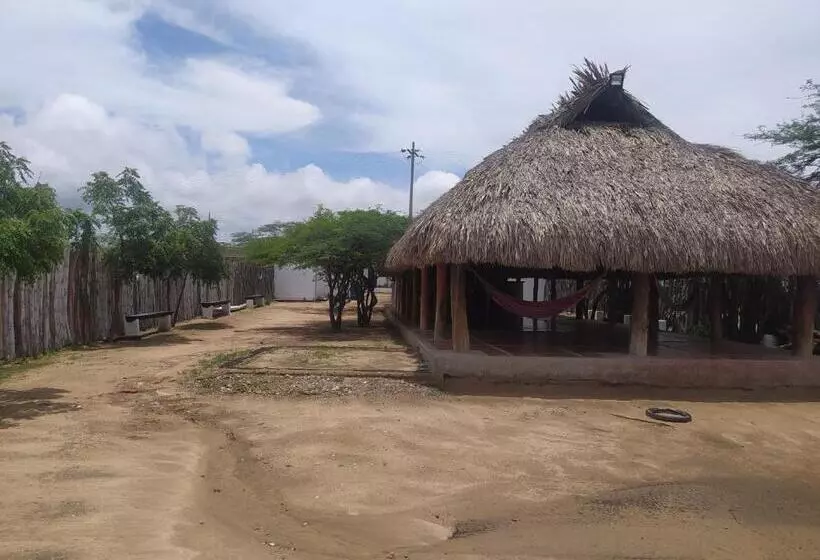 Retkeilymaja Hostal Cq Camarones