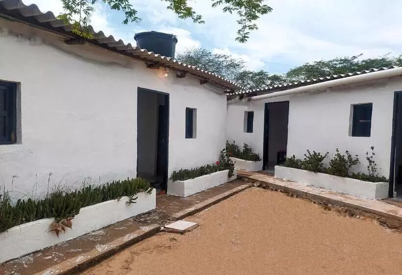 Retkeilymaja Hostal Cq Camarones