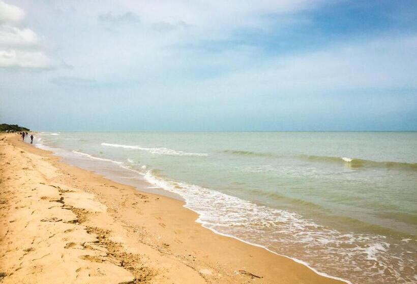 Hostel Hostal Cq Camarones