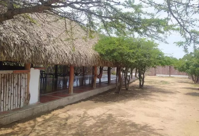 Retkeilymaja Hostal Cq Camarones