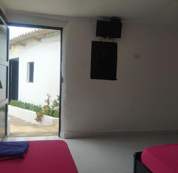 Hostel Hostal Cq Camarones