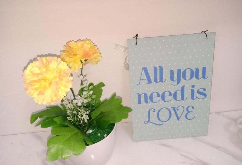 Hotel Luxurious Haven By The Bay   2br Near Moa Picc Ccp