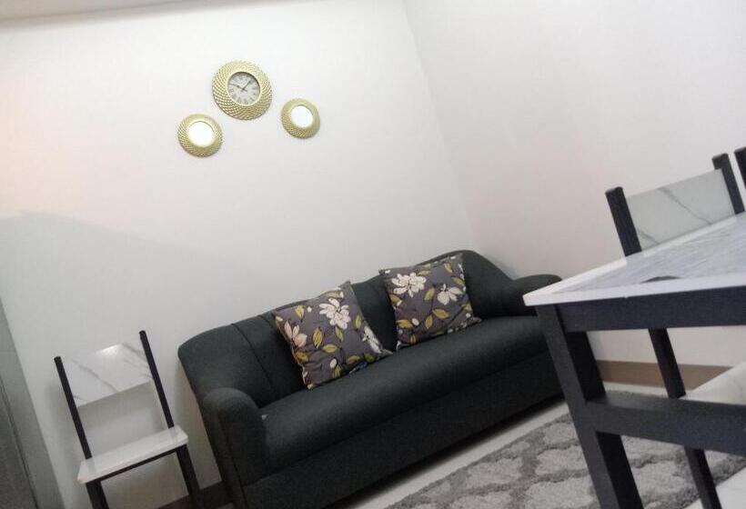 Hotel Luxurious Haven By The Bay   2br Near Moa Picc Ccp