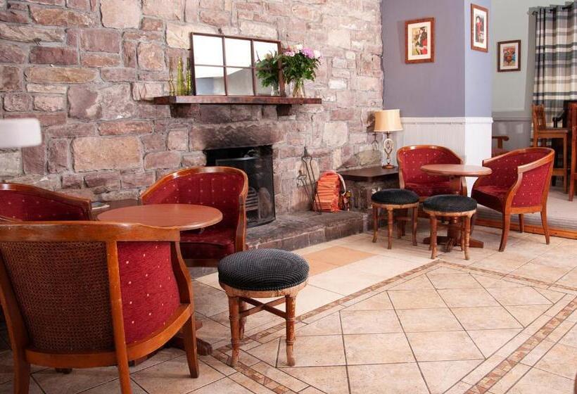 فندق The Strand, Dugort Achill