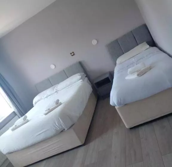 Hotelli The Strand, Dugort Achill